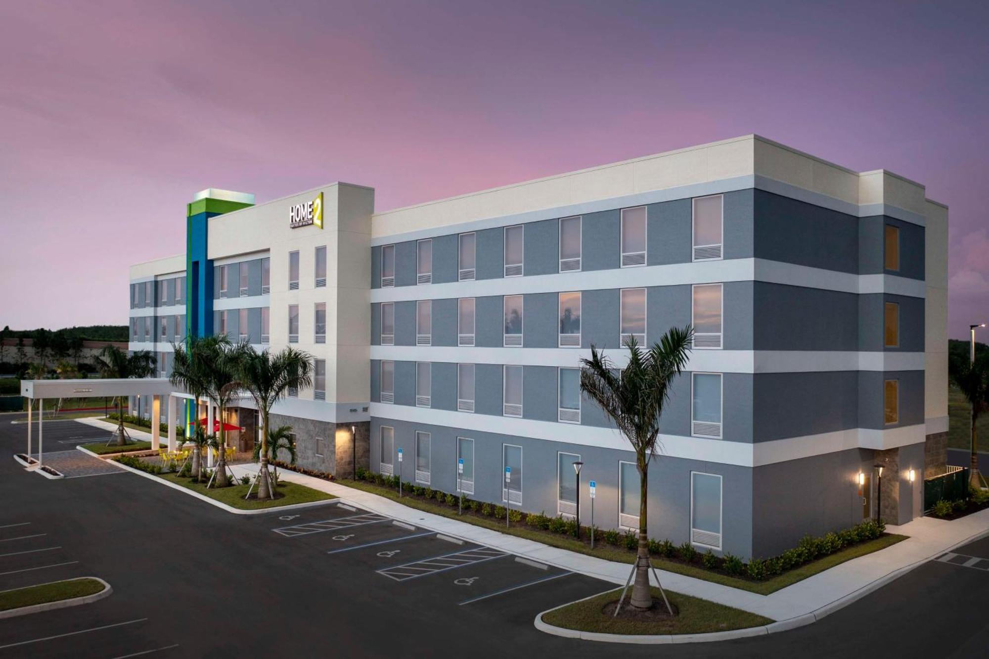 Home2 Suites By Hilton Fort Myers Airport Zewnętrze zdjęcie