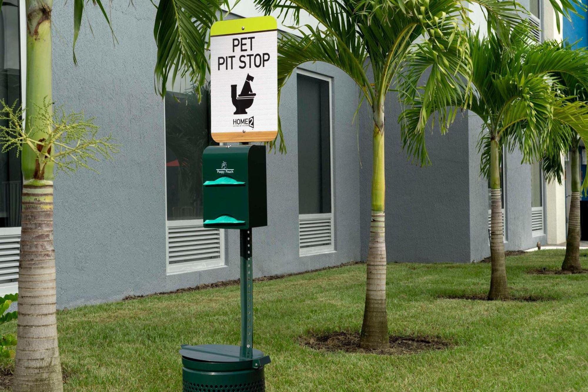 Home2 Suites By Hilton Fort Myers Airport Zewnętrze zdjęcie